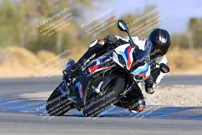 media/Jan-08-2022-SoCal Trackdays (Sat) [[1ec2777125]]/Turn 2 (150pm)/